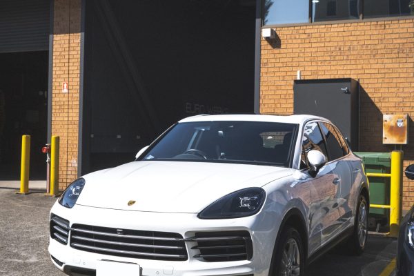 Workshop Moment M140i Cayenne GLC63 RangeRover McLaren-9